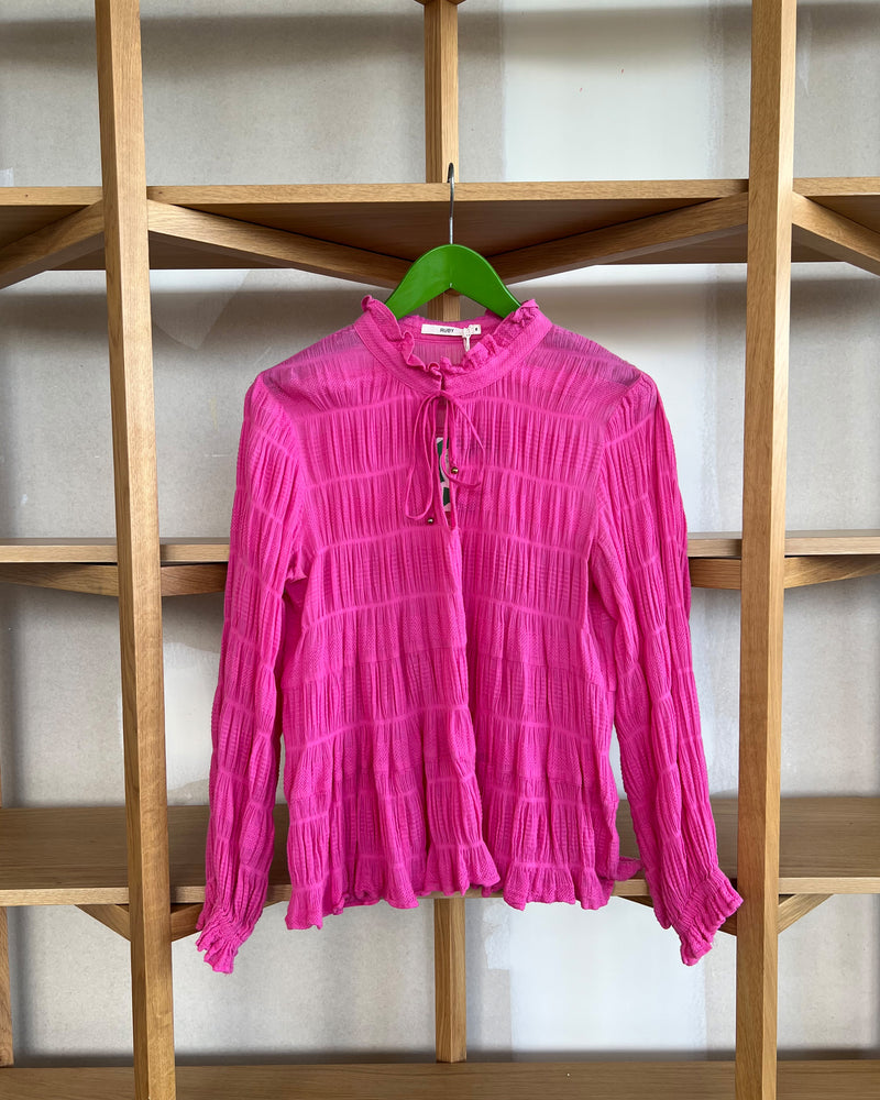 MIRELLA BLOUSE TBF00136 | This piece is second hand and therefore may have visible signs of wear. But rest assured, our team has carefully reviewed this piece to ensure it is fully functional &...