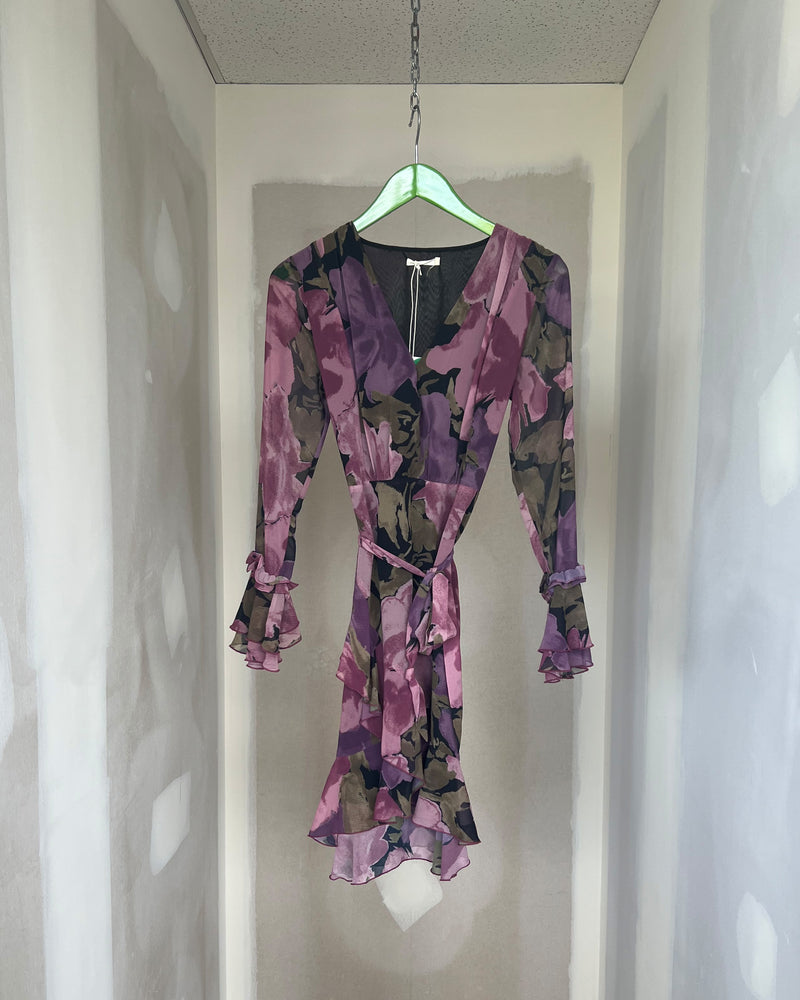 BELLADONNA MINIDRESS  TBF01300 | This piece is second hand and therefore may have visible signs of wear. But rest assured, our team has carefully reviewed this piece to ensure it is fully functional &...