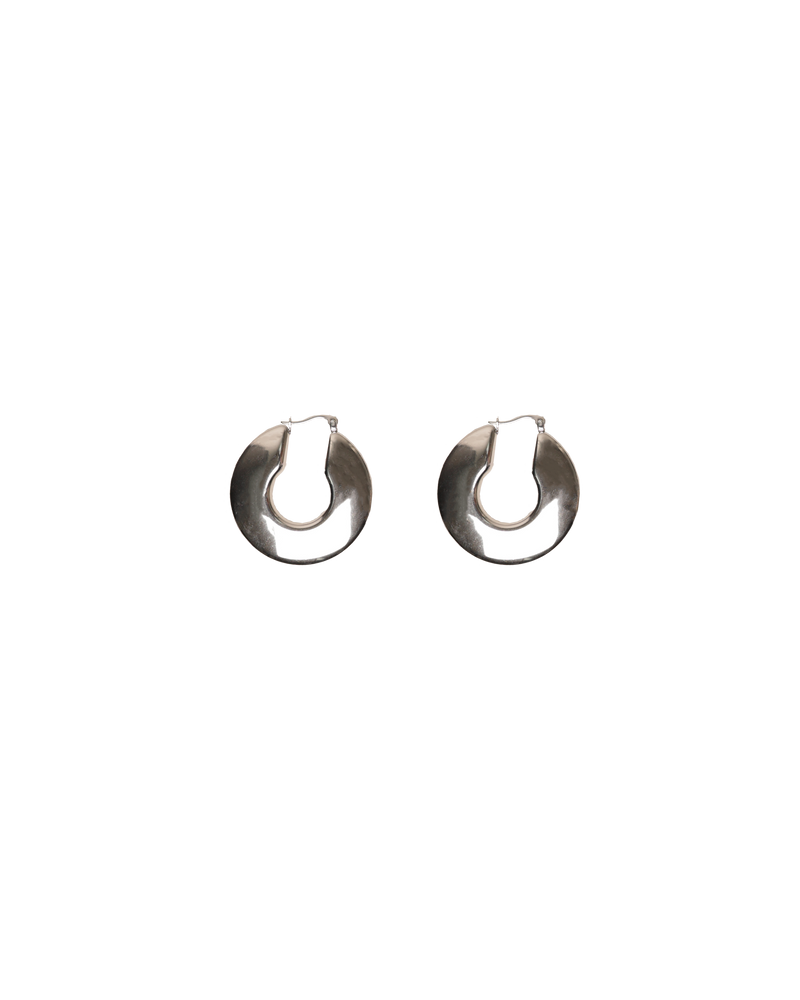 CECE EARRING SILVER | Disc-style silver hoop earrings. Simple and elegant.