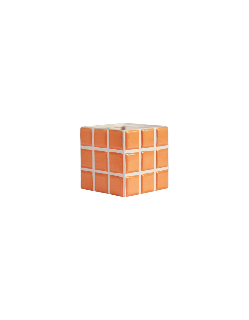PLANTER TILE PEACH | Peach coloured tiled planter box, the perfect way to bring some of the tiled trend into your home. This piece will brighten any room.