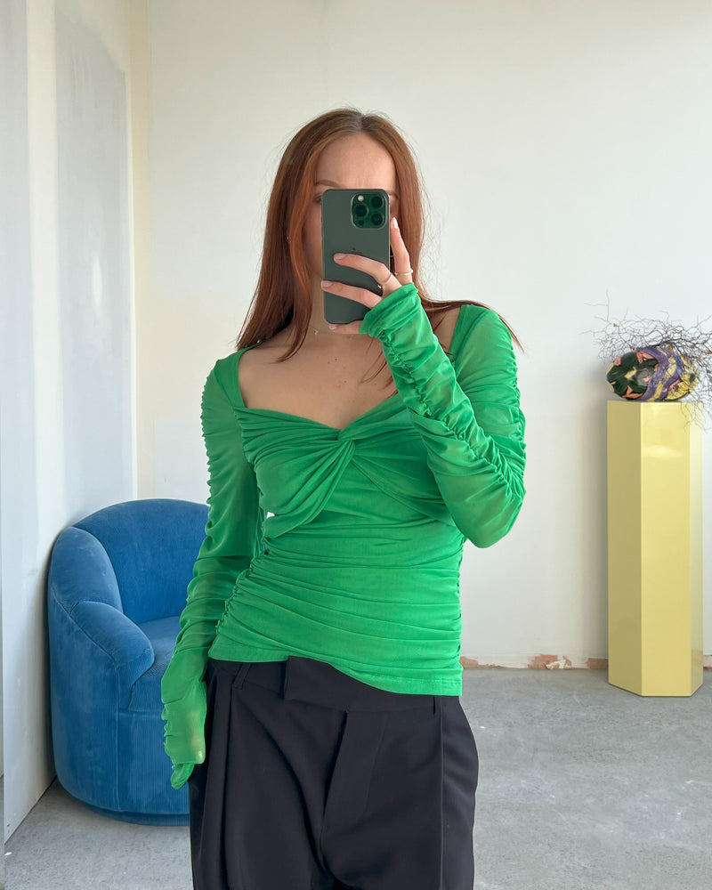RSR SAMPLE 3055 RIO MESH LONGSLEEVE | RUBY Sample Rio Mesh Longsleeve  in green. Size 8. One available. Dani usually wears a size 8.
