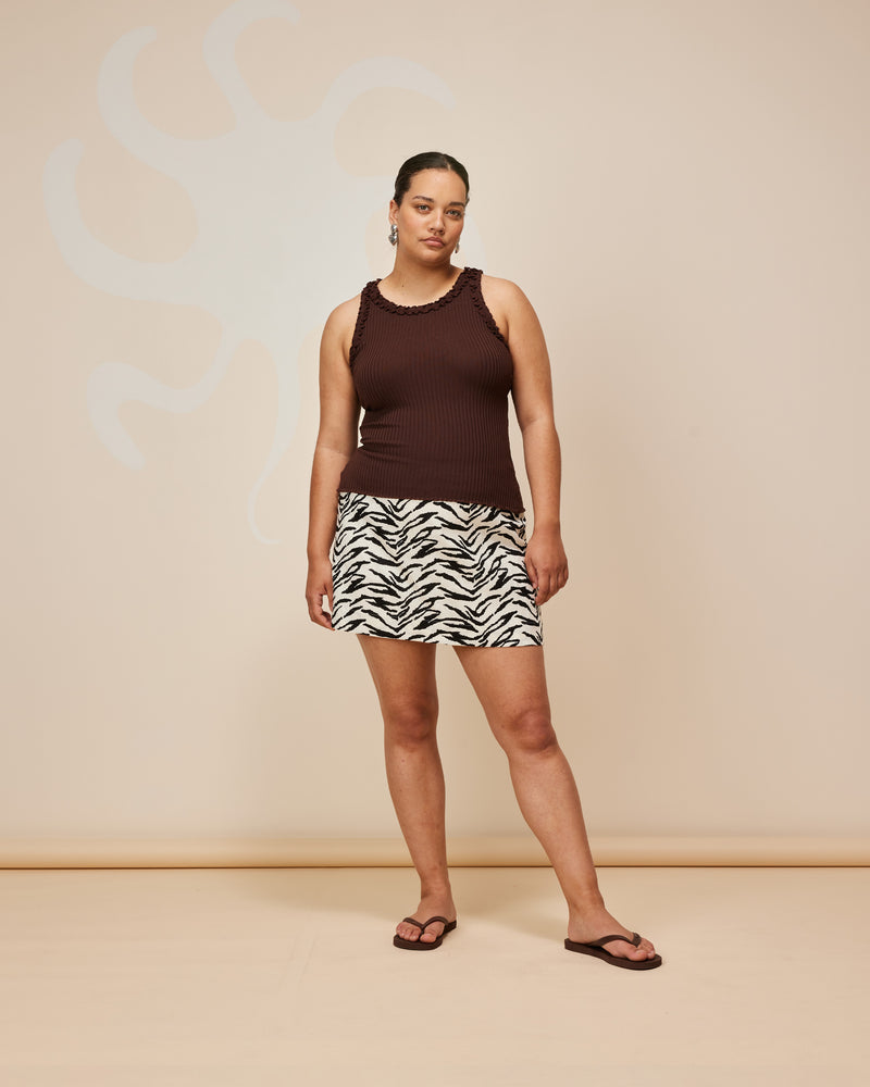 VENEDA MINI SKIRT ZEBRA | A-line shape mini skirt designed in a mid-weight zebra printed linen. This skirt is the perfect summer staple with a tank or tee.