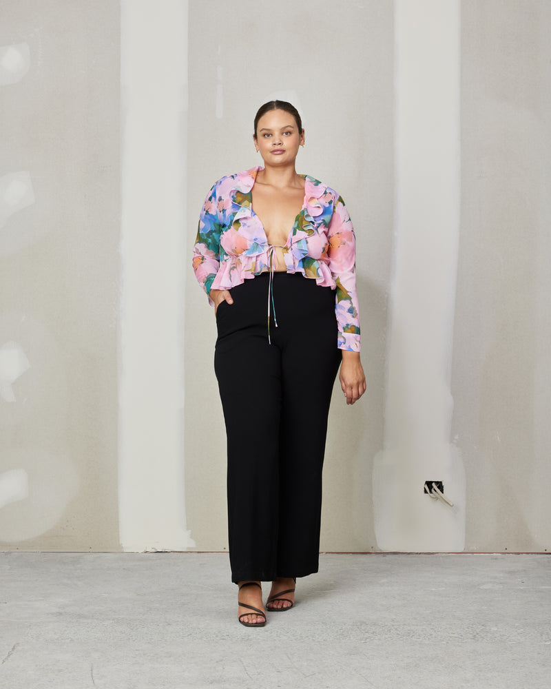 SENSE TIE BLOUSE DREAM FLORAL | Long sleeve blouse flared sleeve with tie detail, in our dream floral print. A simple silhouette, elevated with dainty ties that can be worn tied as a blouse or left undone...