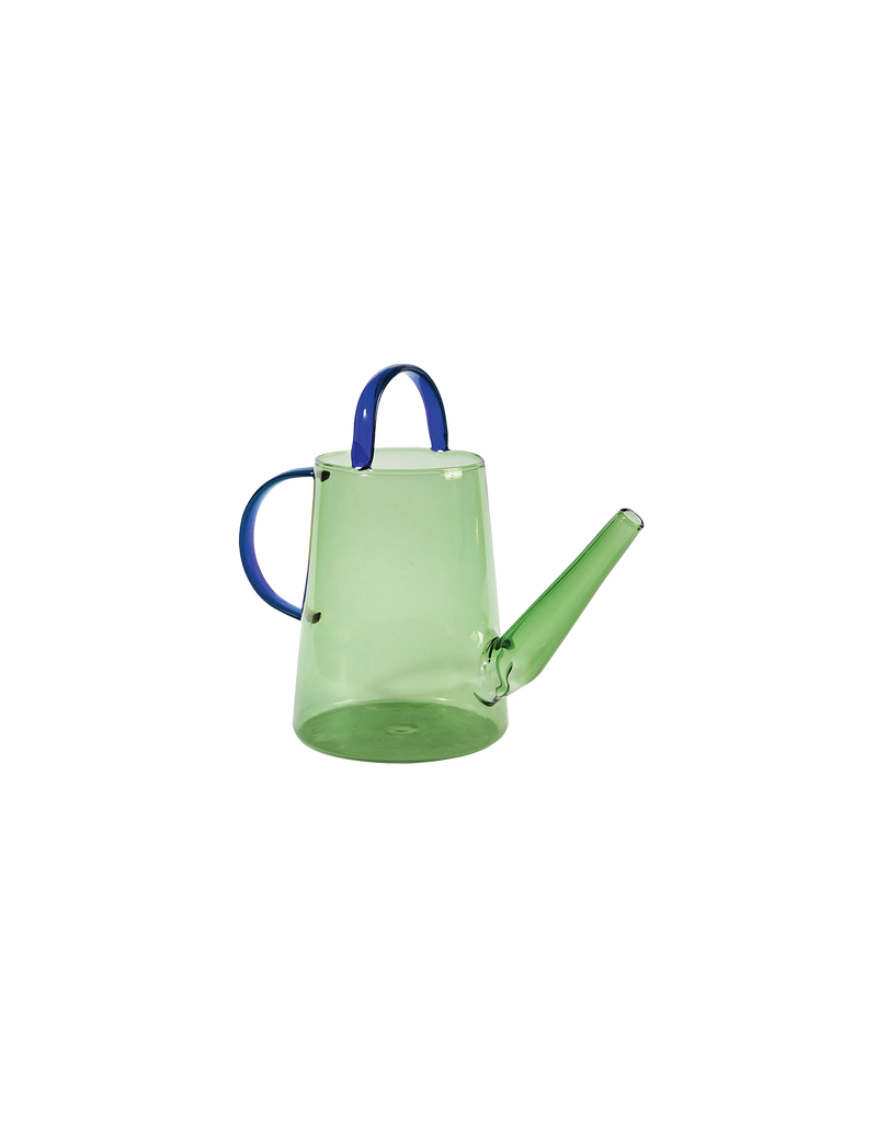 WATERING CAN GREEN | With this watering can, you will never forget to water your plants again! Not only is the watering can timeless, but it adds colour to any interior.
