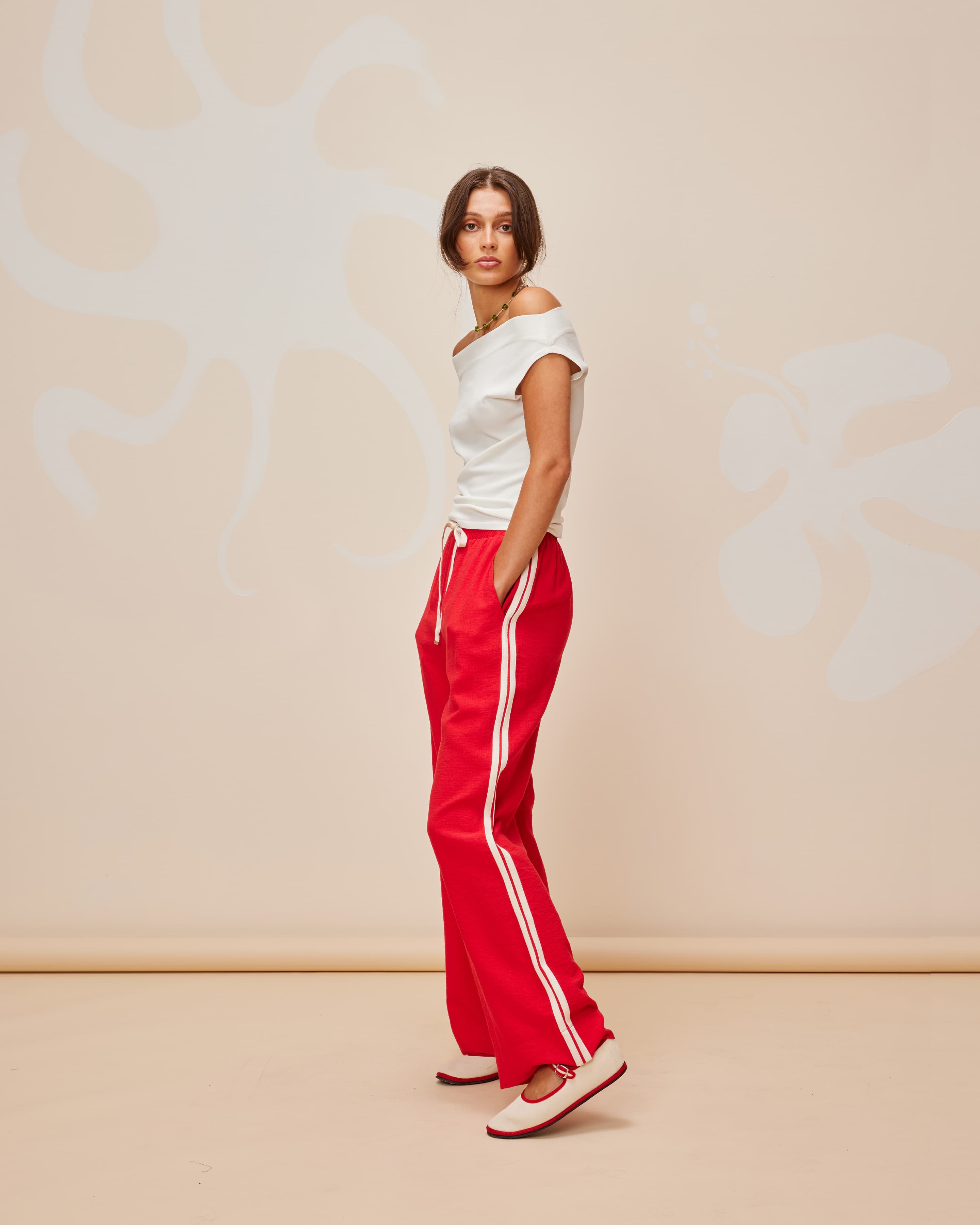 CORVETTE TROUSER RED | RUBY