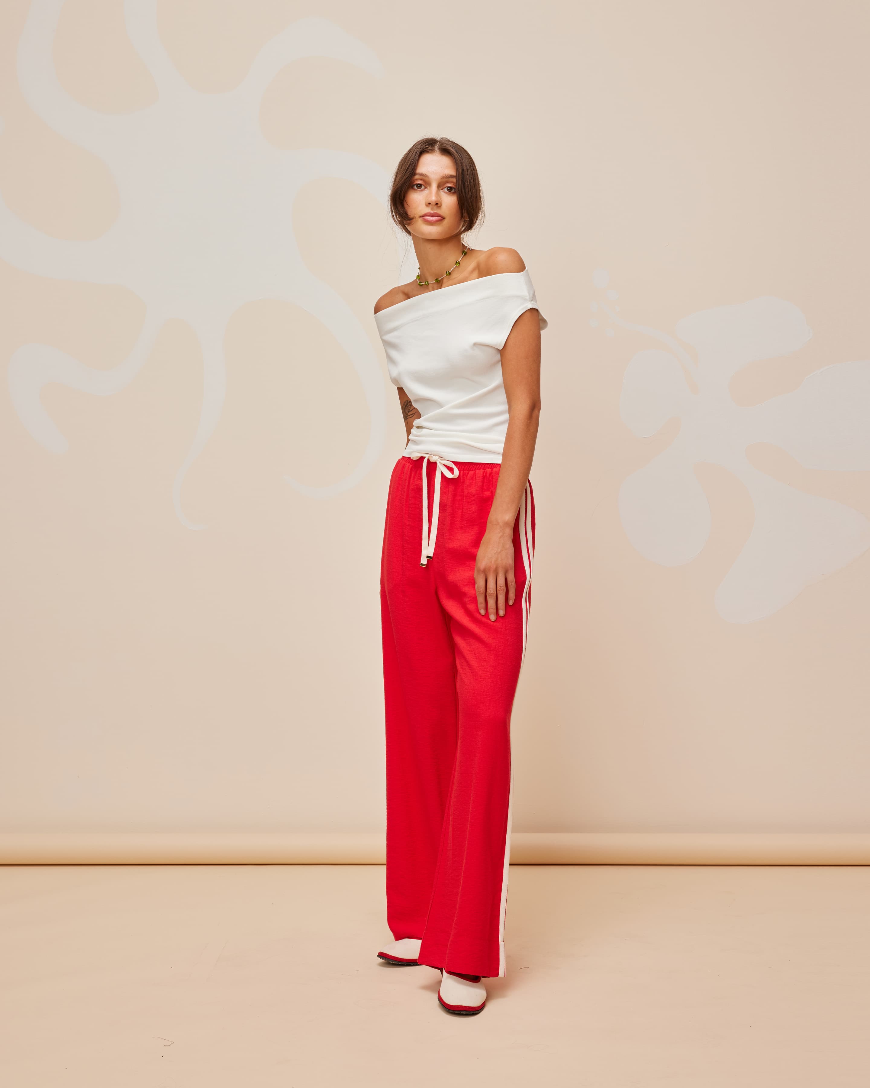 Red Satin High Waist Wide Leg Trousers | PrettyLittleThing