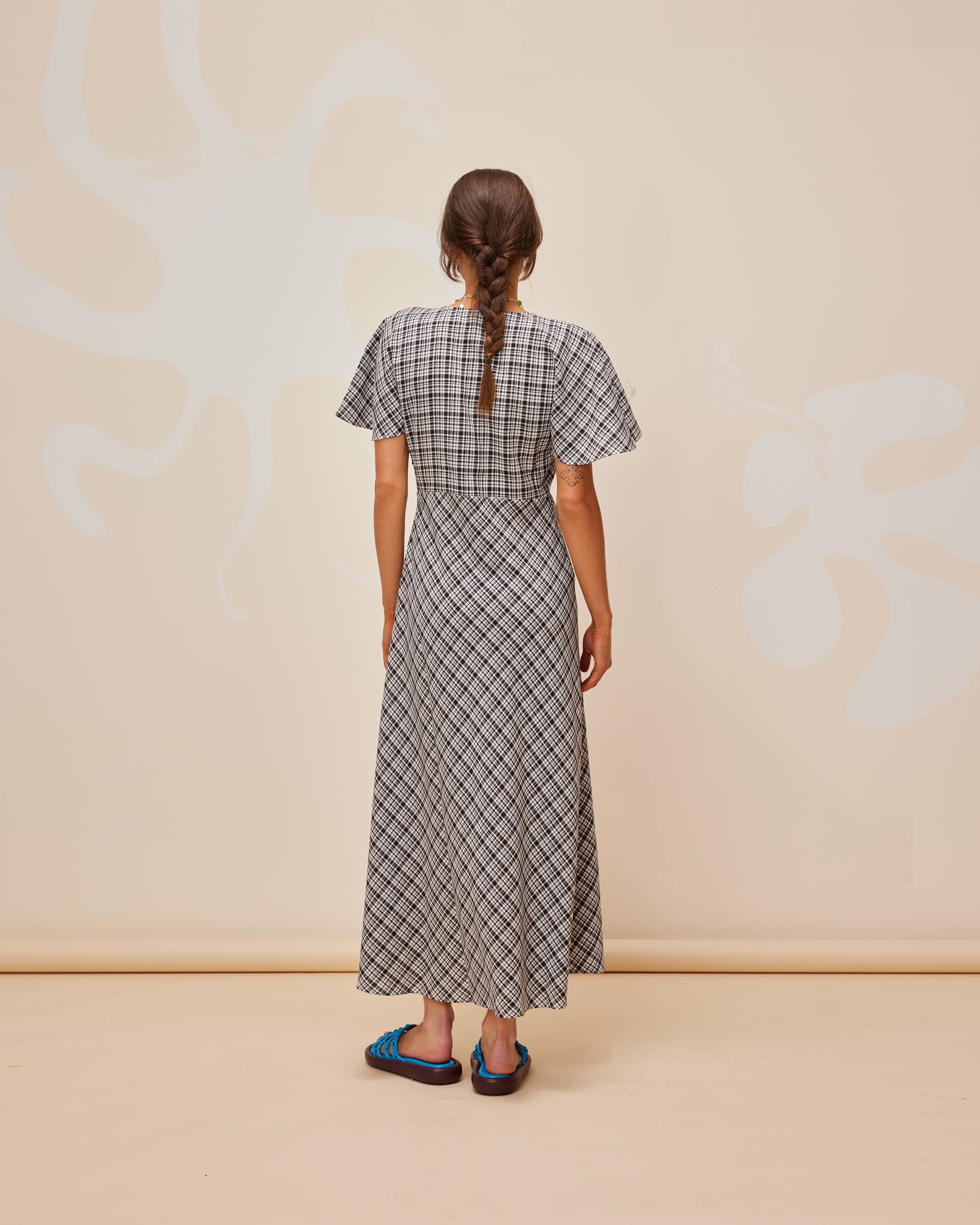 HONEY MIDI DRESS BLACK CHECK | RUBY