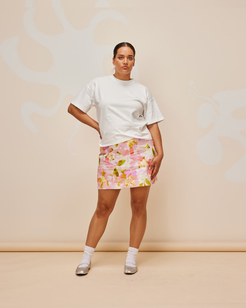 MORGAN LINEN MINI SKIRT BALLET FLORAL | A-line shape mini skirt designed in a mid-weight linen designed in our RUBY Ballet Floral print. This skirt is the perfect summer staple with a tank or tee.