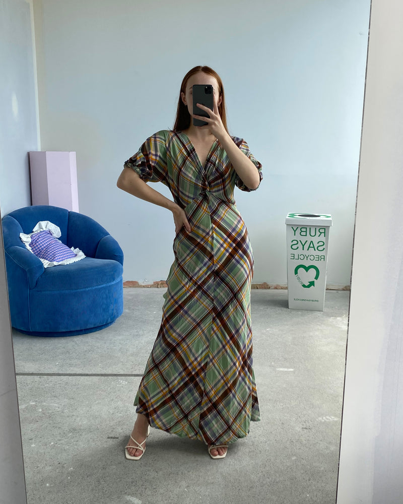 BASIL MIDI DRESS TBF01317 | This piece is second hand and therefore may have visible signs of wear. But rest assured, our team has carefully reviewed this piece to ensure it is fully functional &...