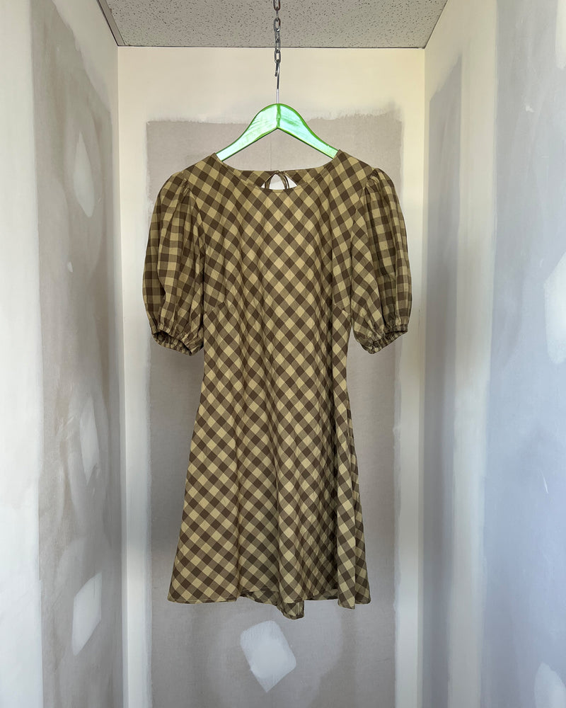 DARCY GINGHAM MINIDRESS TBF00594 | This piece is second hand and therefore may have visible signs of wear. But rest assured, our team has carefully reviewed this piece to ensure it is fully functional &...