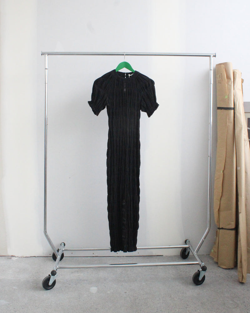 MIRELLA T-SHIRT DRESS BLACK TBF01436 | This piece is second hand and therefore may have visible signs of wear. But rest assured, our team has carefully reviewed this piece to ensure it is fully functional &...