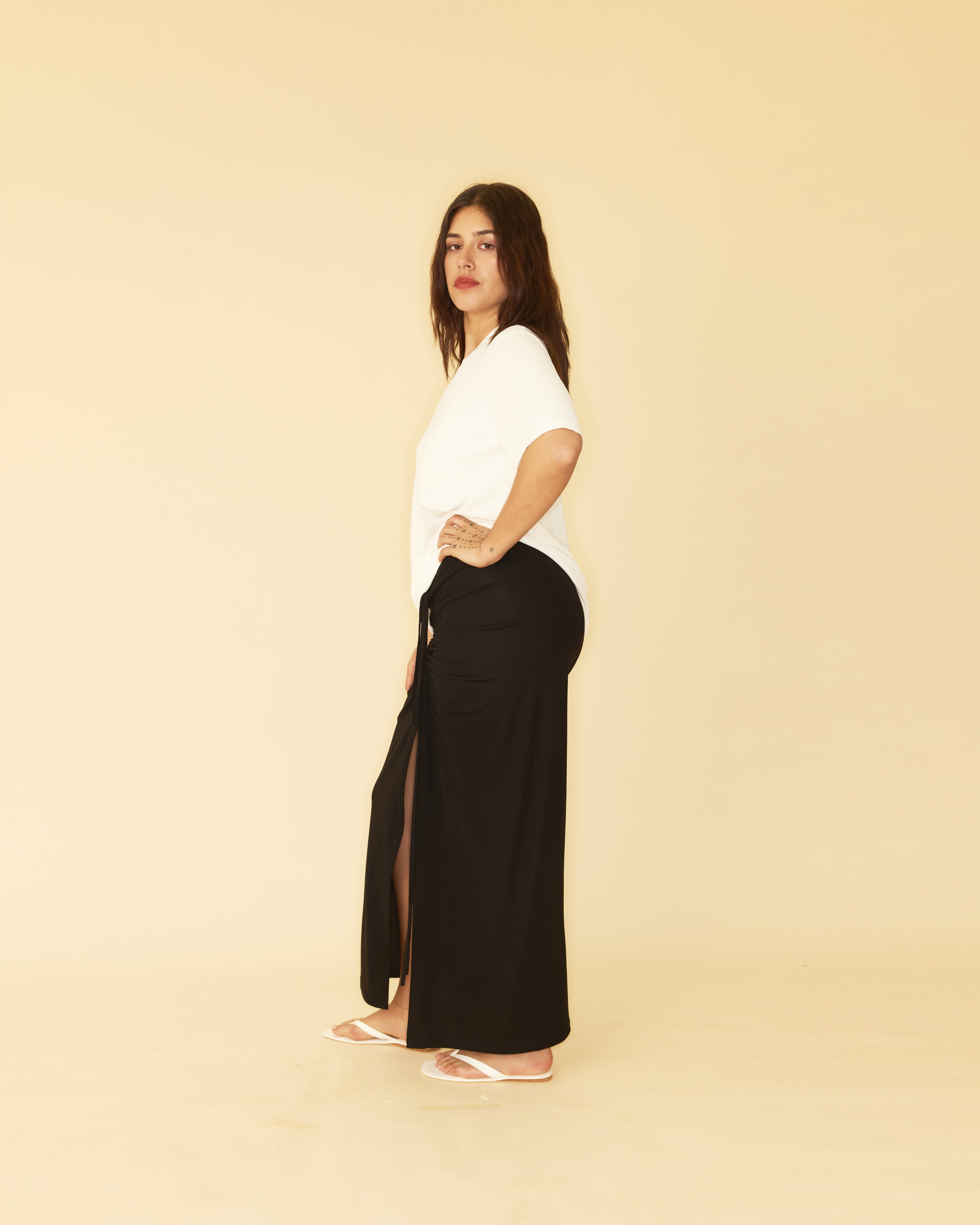 FLIP KNIT SKIRT BLACK | RUBY