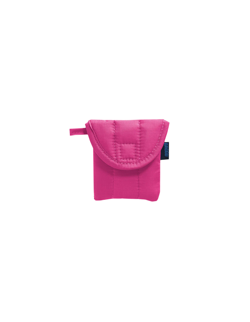 PUFFY EARBUDS CASE PINK | A quilted home for your earbuds, lightly padded to protect them from scratches and dirt.