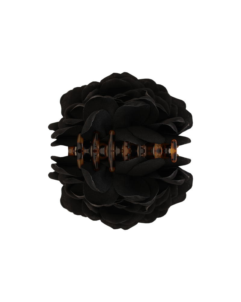  ROSE HAIR CLAW BLACK | Tortoise shell hair claw with a feature rose attached to each side of the clip. The cutest floral accessory to add to any outfit!