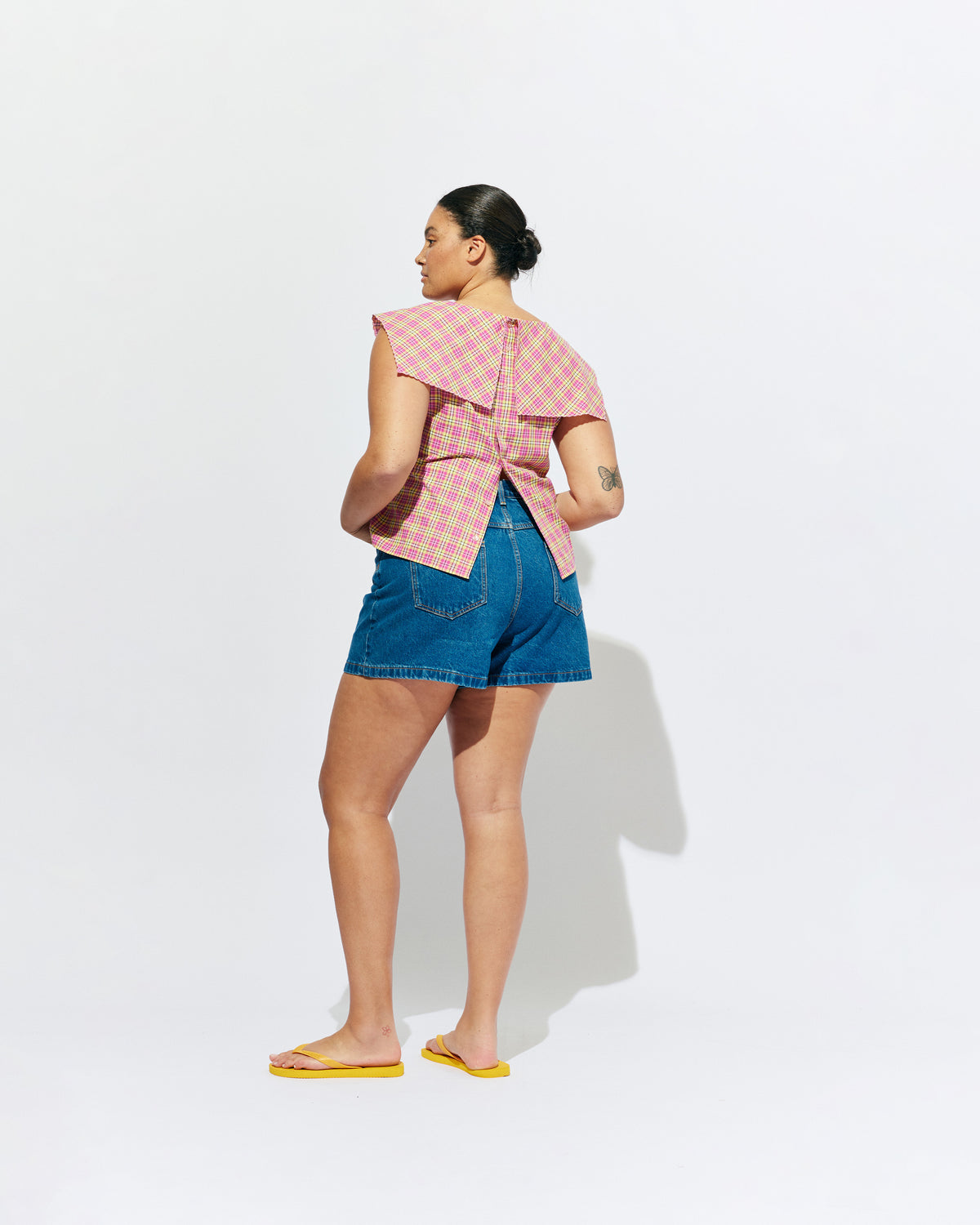CLOVER DENIM SHORT INDIGO | Classic high waisted denim short with retro four pocket detailing and contrast top stitching. Made in a soft washed indigo denim, these are an essential summer companion for all Rubettes.