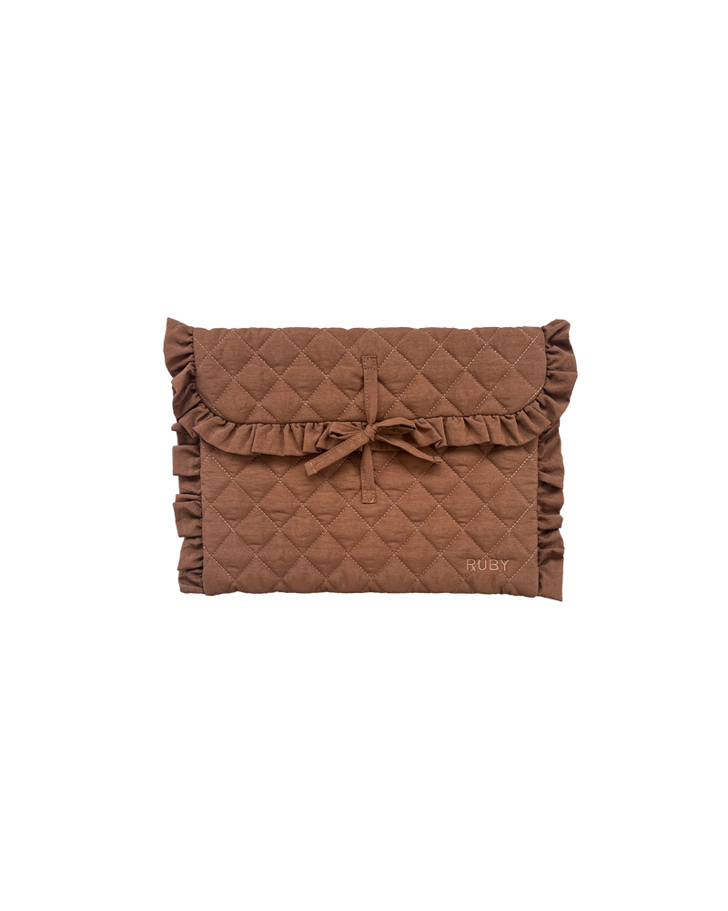 QUILTED FRILL LAPTOP CASE 13" JAVA | Our very own RUBY laptop case! This case is quilted and stuffed to provide your 13"/14" laptop or tablet with just enough padding for comfortable rides. Designed in our classic java colourway with frills along the edges. 