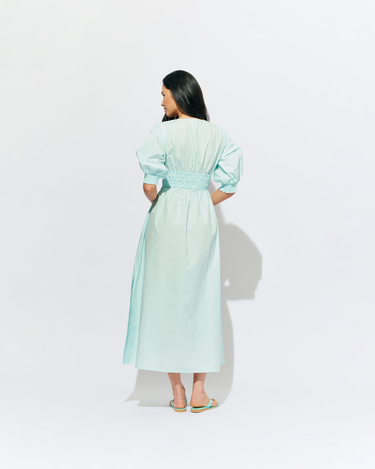 HERO PUFF SLEEVE MAXI DRESS MINT JULEP | An update to our Hero Maxi Dress, this puff sleeve maxi dress features a plunge neckline, shirred waist detail, and side split in a mint julep organic cotton. A Rubette favourite for any occasion, from weddings to workwear and more.