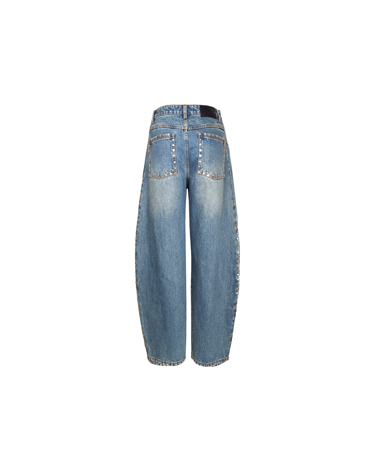 ICON STUDDED JEAN PETITE MIDTOWN BLUE | Our Rubette favourite Icon Studded Jean now in a petite length. Barrel-leg jean designed in our signature midtown blue wash denim with studded seams. Sits mid to high-waisted with classic 5 pocket and waistband detailing.