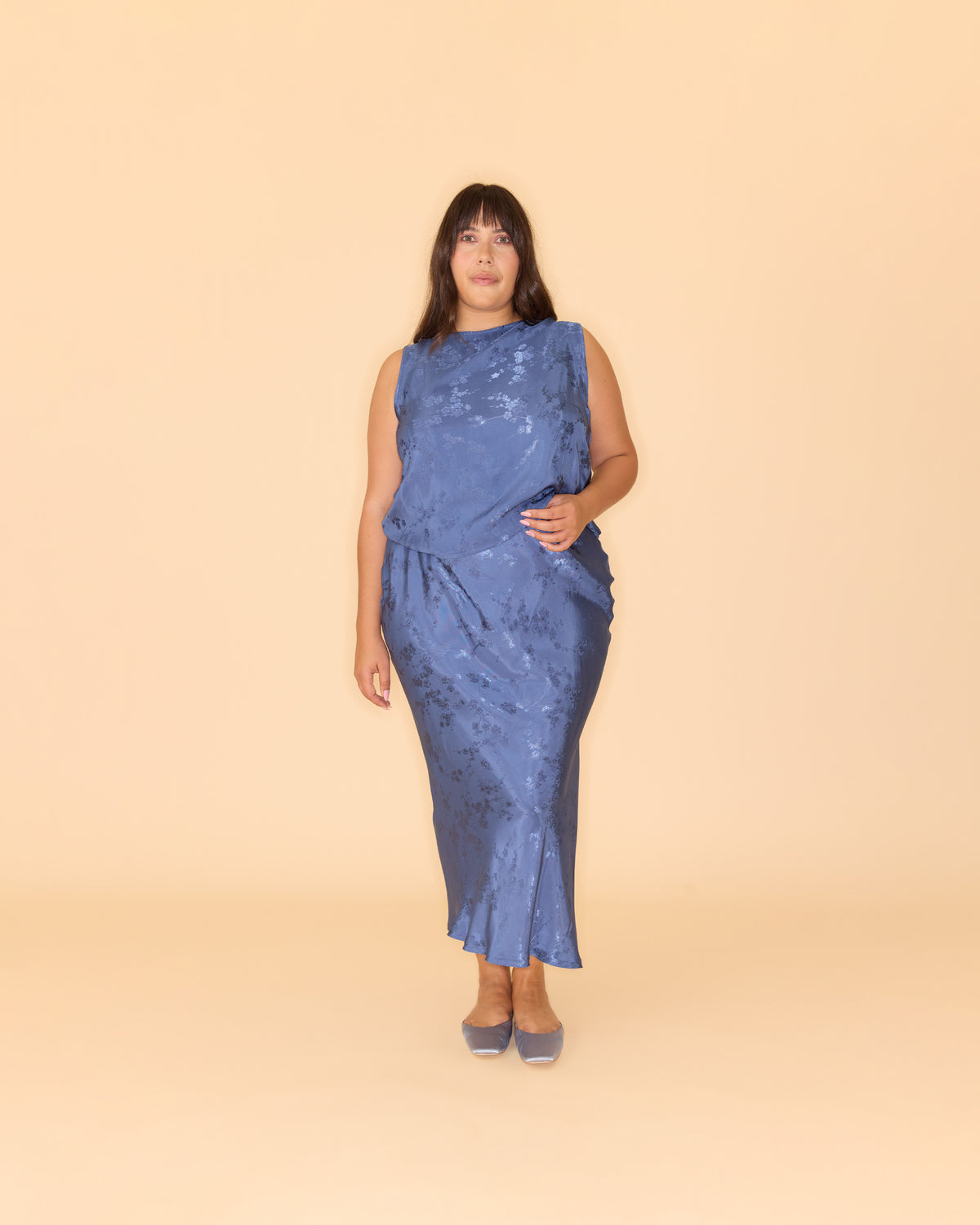 JOHARI SKIRT LOOKBOOK