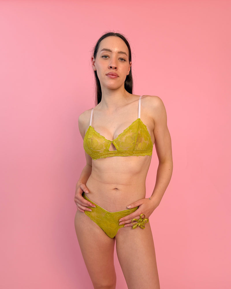 ISABELLA MID SUPPORT LACE BRA CHARTREUSE | The Isabella wireless lace bra features a double band, cut out detail, and is crafted from soft, breathable lace. Designed to offer a medium level of support, ideal for everyday and occasional wear. It has a double row of elastic...