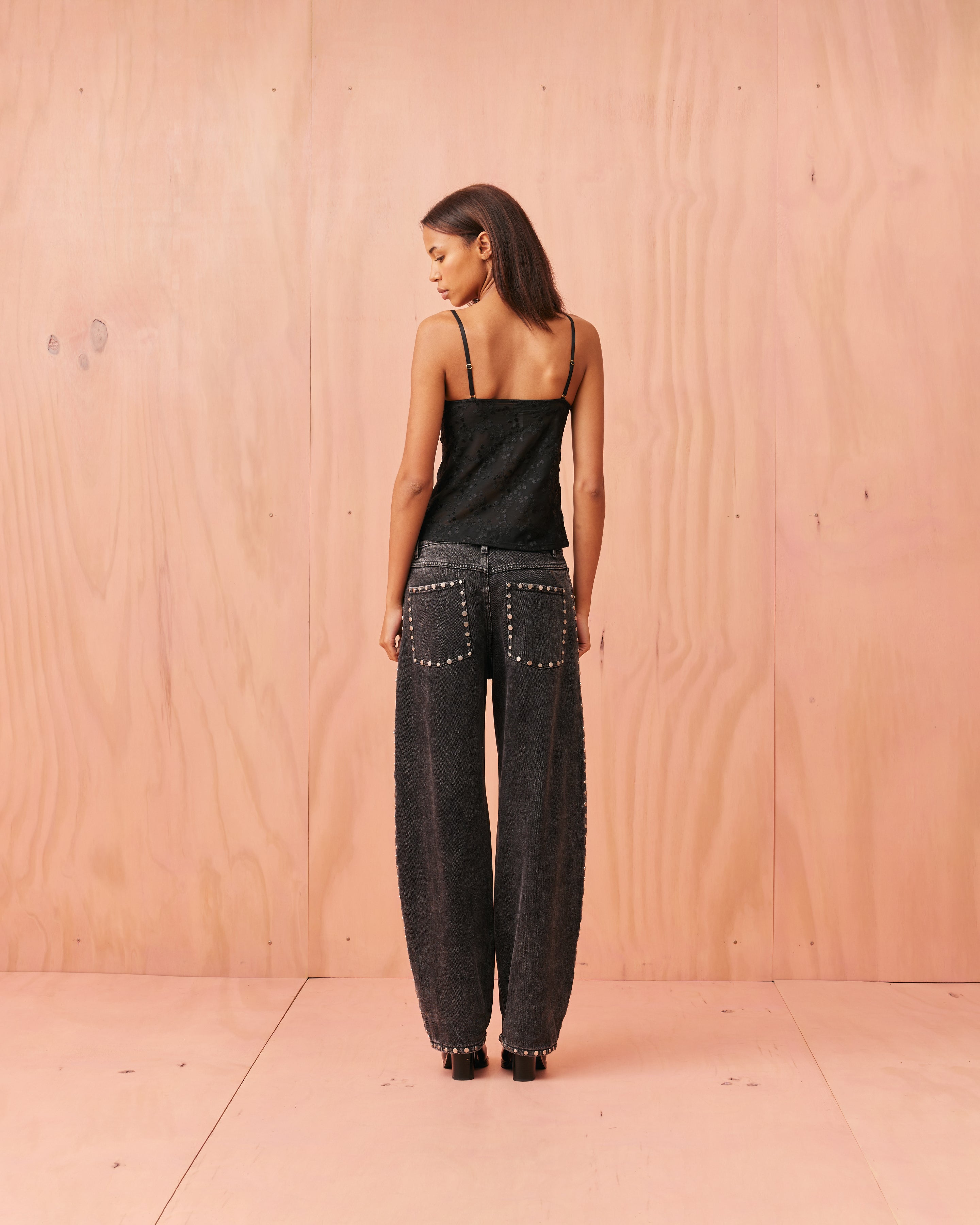 ROBYN CAMI BLACK EMBROIDERY | RUBY