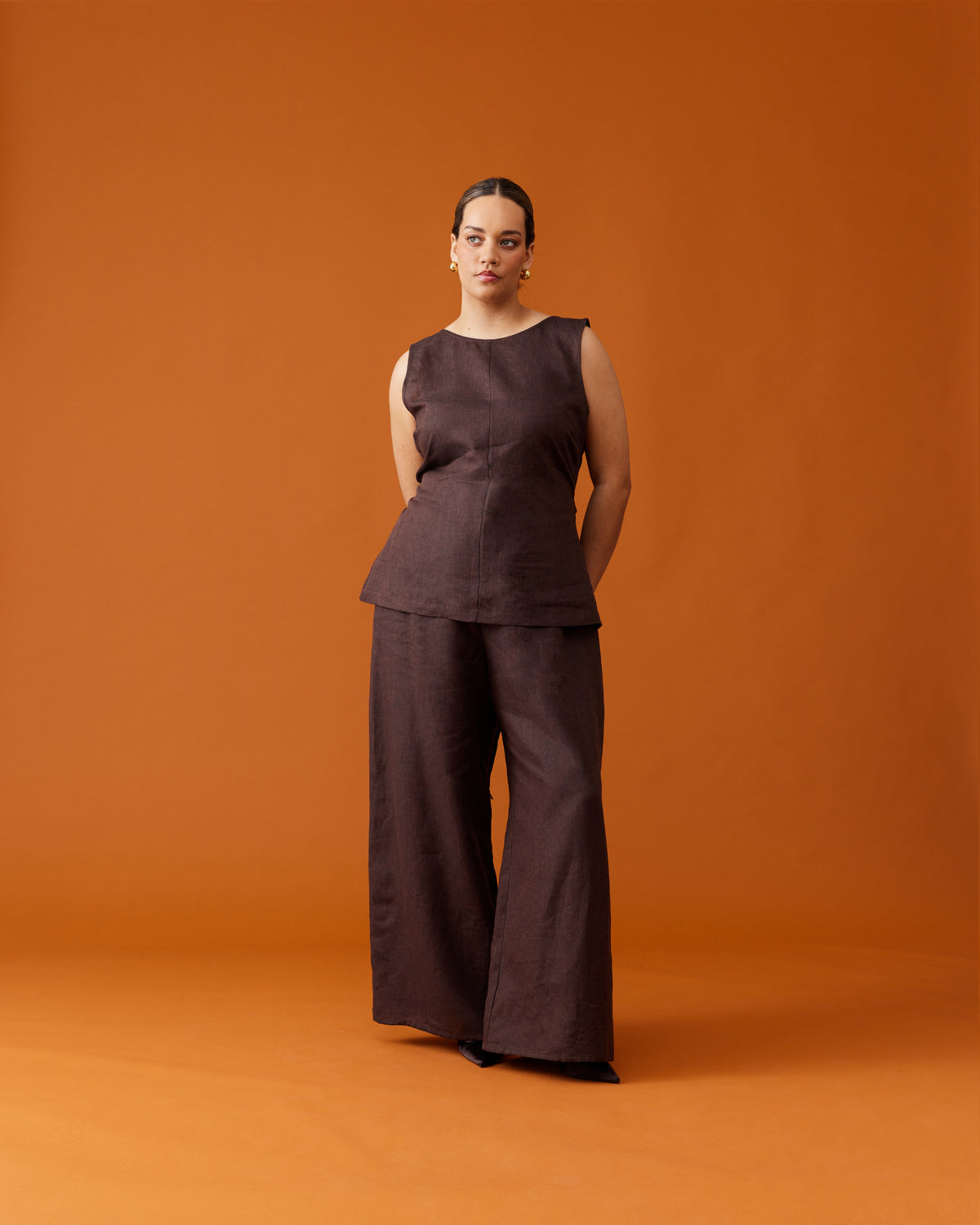 AVA LINEN BOW TOP JAVA | RUBY