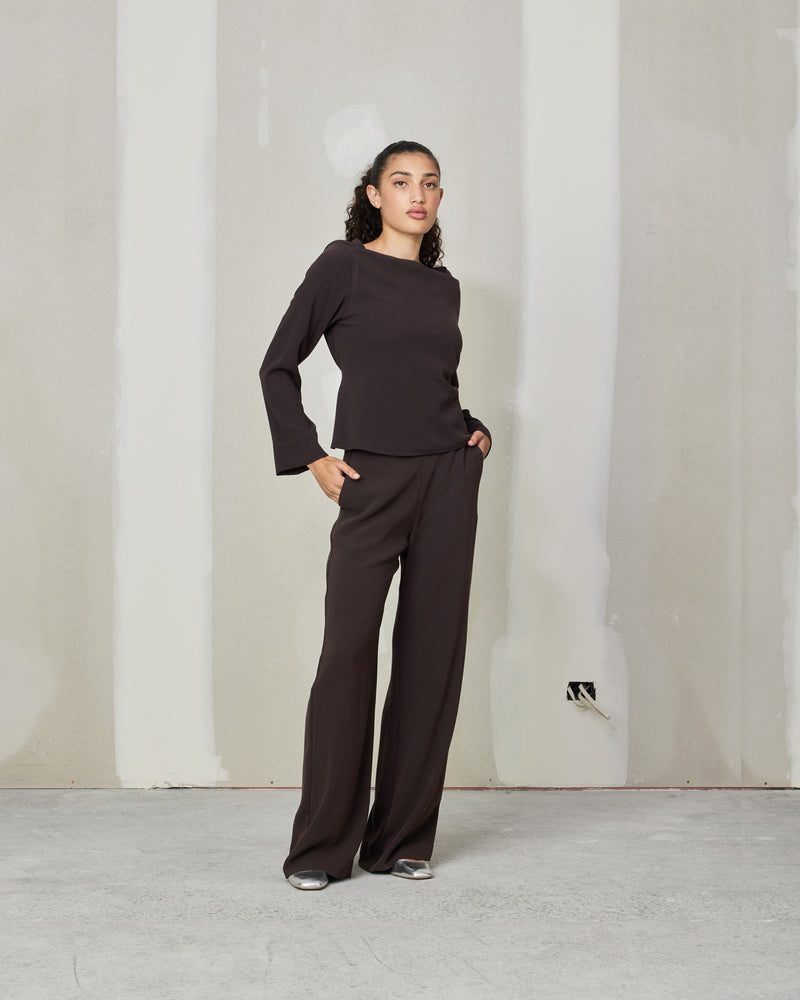 FIREBIRD PANT JAVA | Classic highwaisted pant with a straight leg silhouette in a new coal colourway. An effortless and versatile piece perfect for work and beyond.