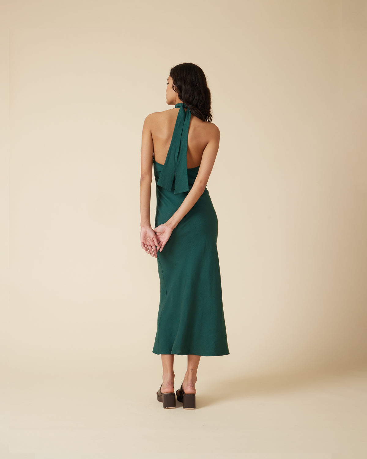 GIGI LINEN HALTER DRESS EMERALD | RUBY GIGI LINEN HALTER DRESS EMERALD | RUBY