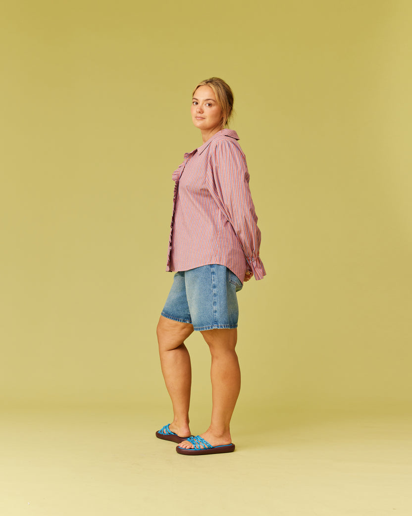 SANDLER RUFFLE SHIRT FIREWHIRL BLUE STRIPE | RUBY