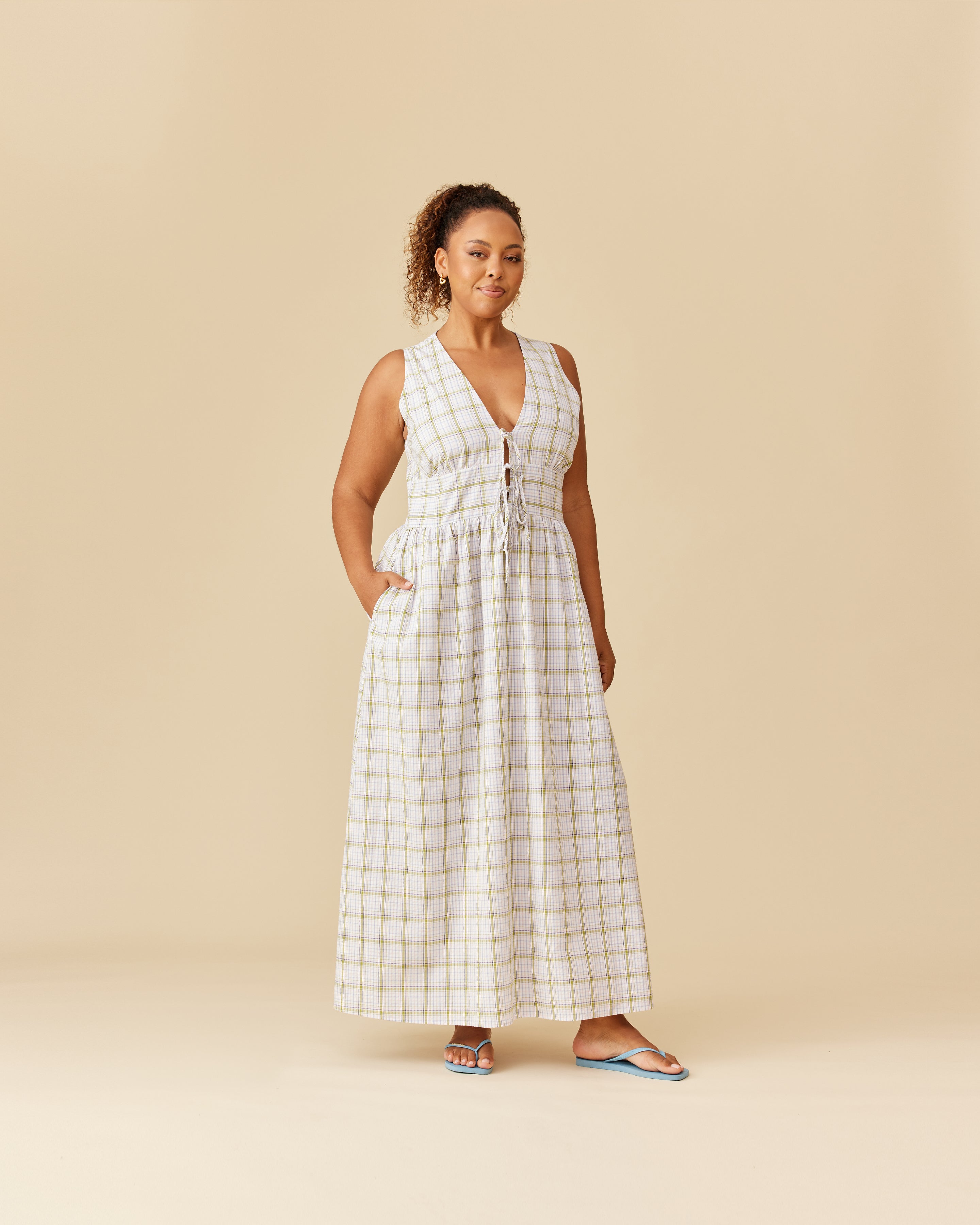 BENNY TIE DRESS HYDRANGEA TARTAN | RUBY