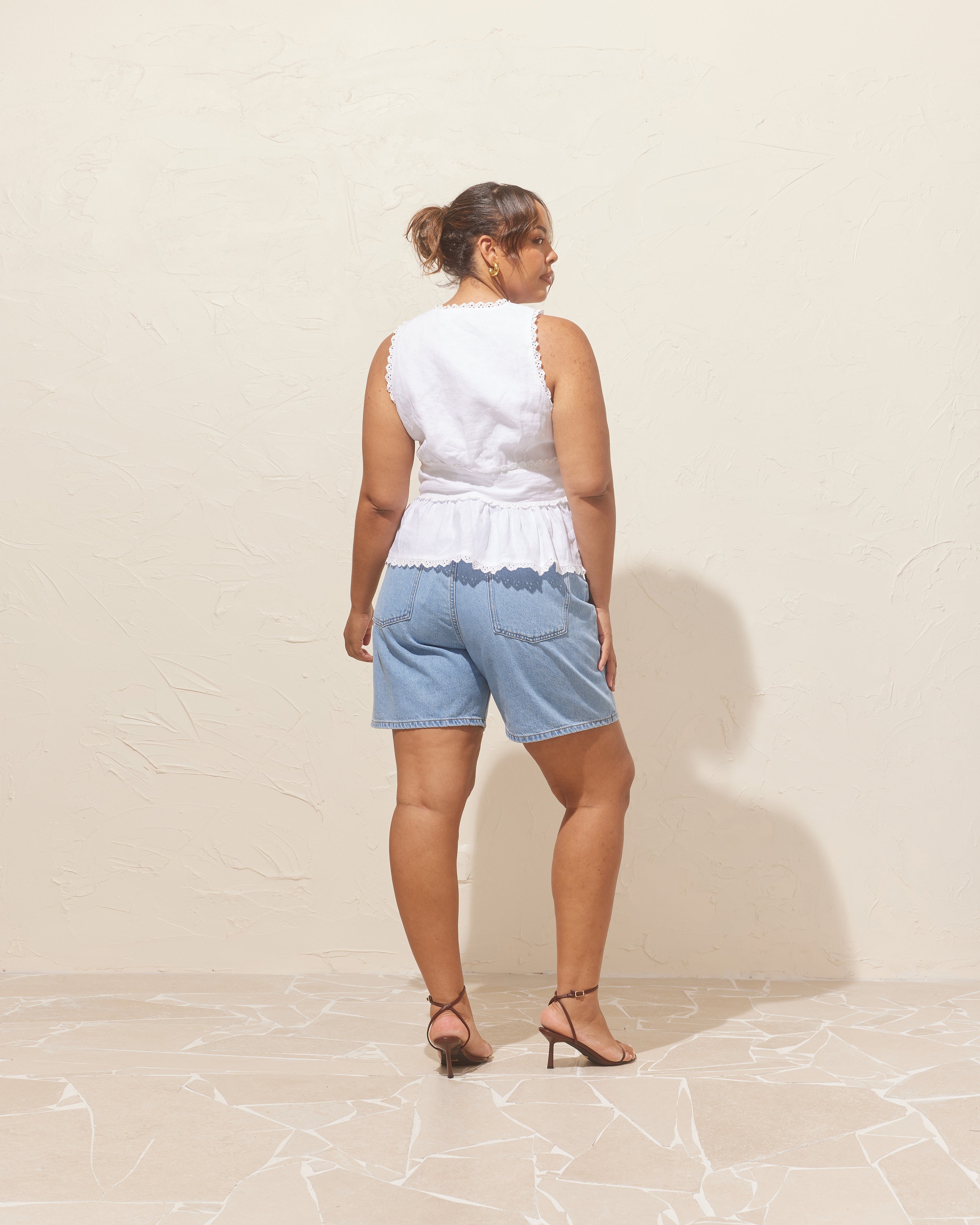 BENNY TIE TOP WHITE | RUBY