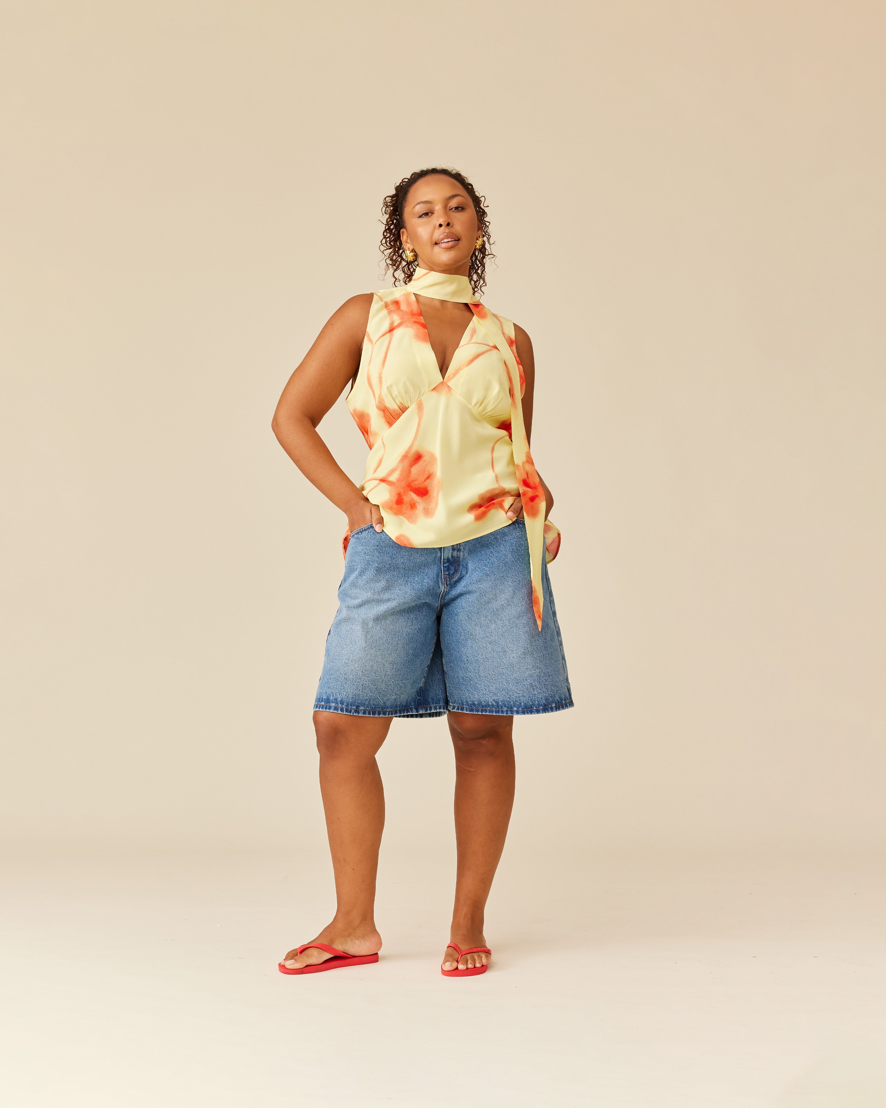 GLORIA SLEEVELESS TOP TEQUILA SUNRISE FLORAL | RUBY