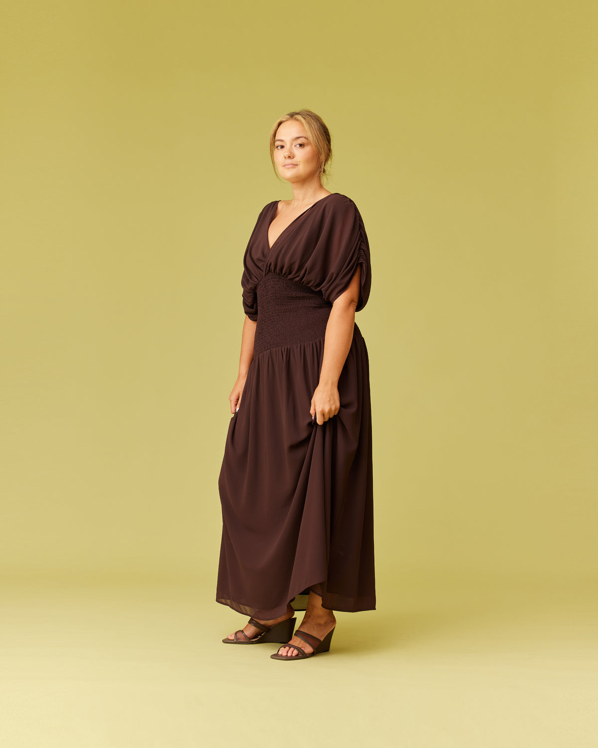 RILEY SHIRRED MAXI DRESS JAVA | RUBY RILEY SHIRRED MAXI DRESS JAVA | RUBY