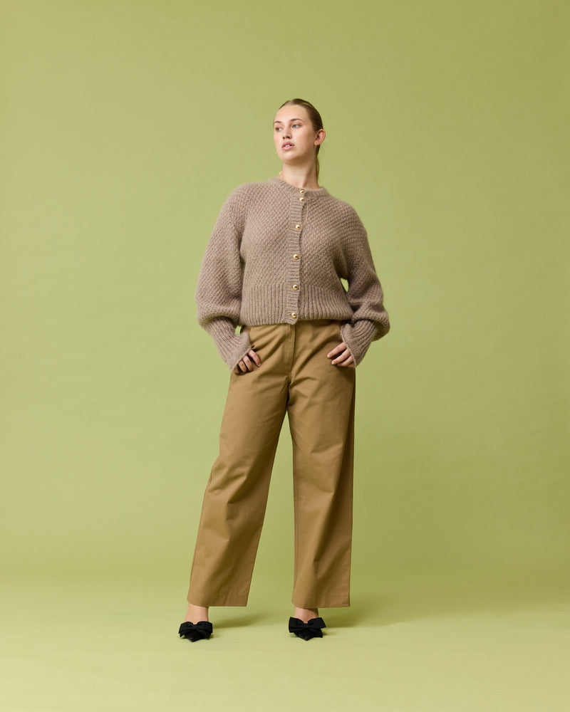 MONTY TROUSER CAMEL | Straight-leg pant designed in a camel coloured drill cotton. This trouser features a curved seam detail at the back, belt loops and zip fly with button closure.