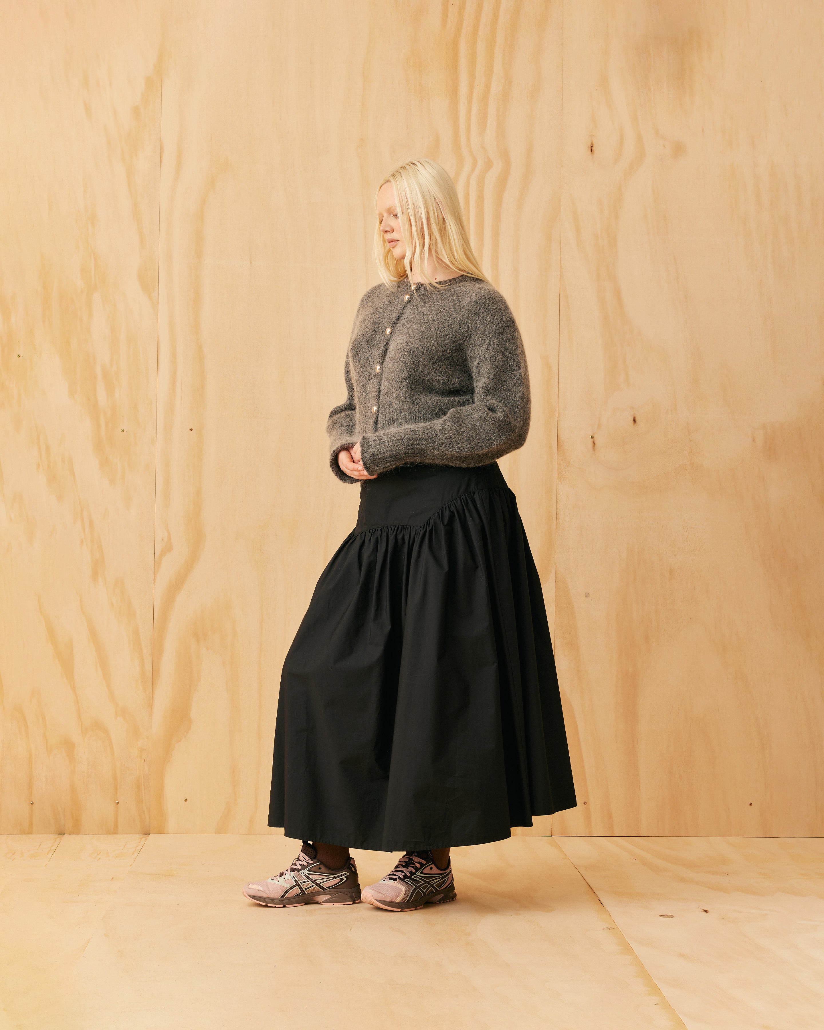 ✿ご専用✿ フォクシー "Matilda Cardigan" ライトナチュラル MATILDA CARDIGAN CHARCOAL | RUBY