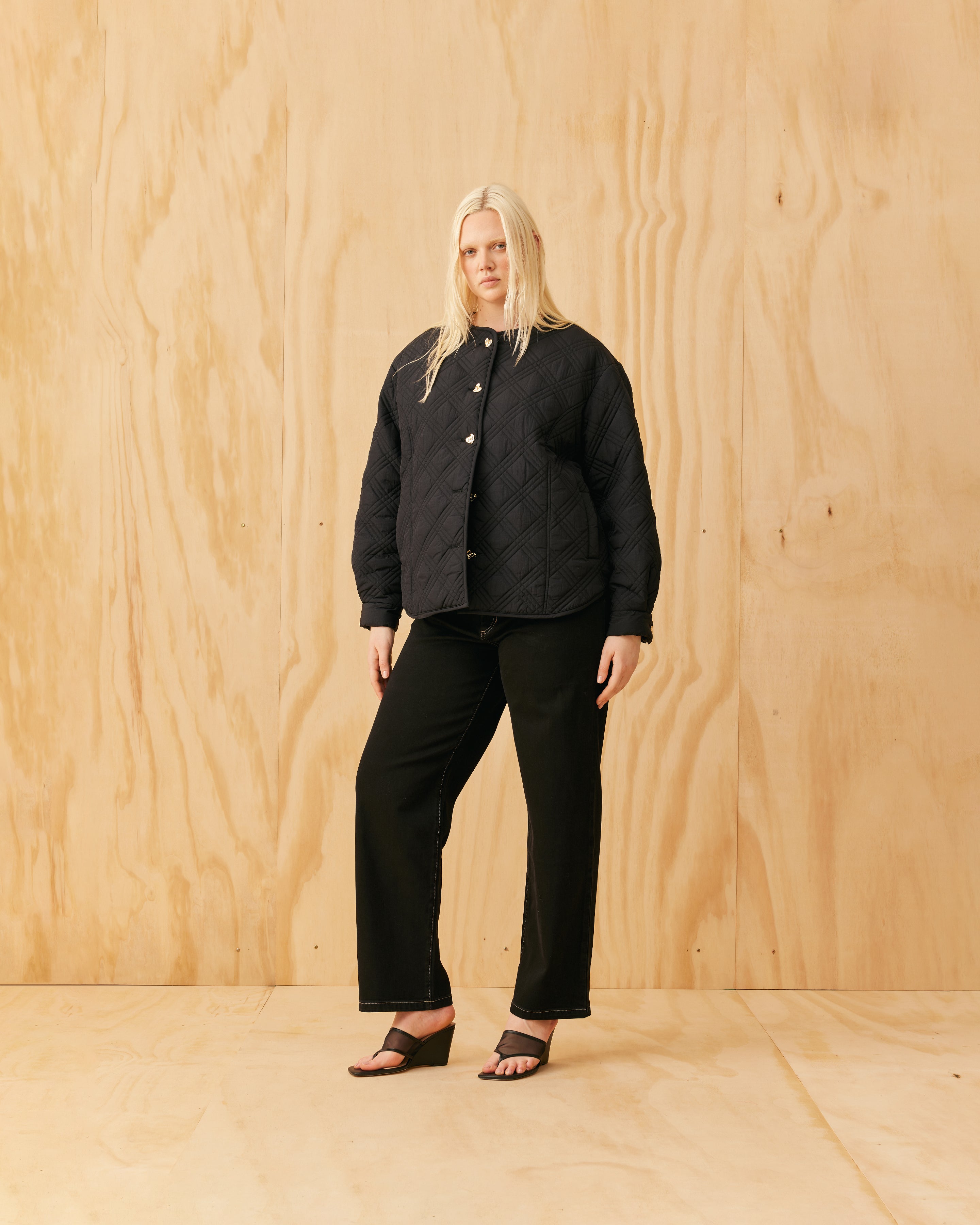 DOMINO QUILT JACKET BLACK | RUBY