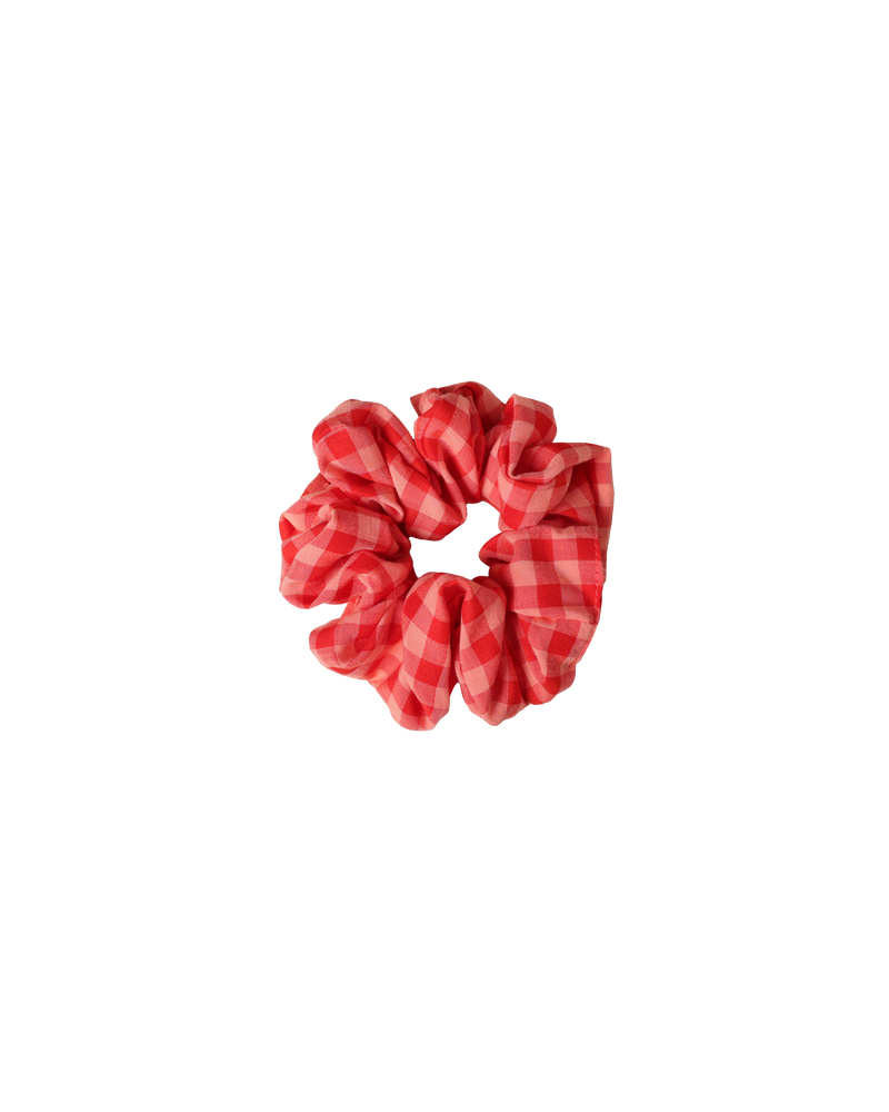 SABRINA SCRUNCHIE STRAWBERRY PEACH GINGHAM | Small scrunchie made from the offcuts of our Resort 2023 collection.