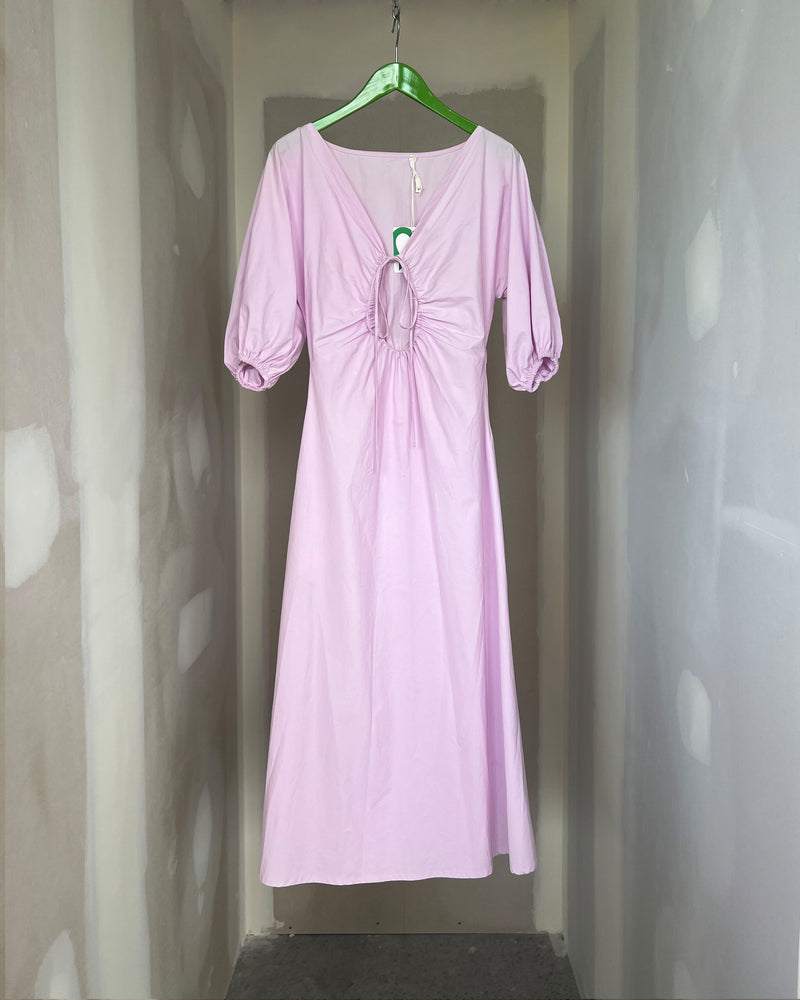 DONOVAN TIE DRESS TBF01795 | This piece is second hand and therefore may have visible signs of wear. But rest assured, our team has carefully reviewed this piece to ensure it is fully functional &...