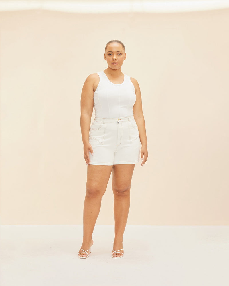 CLOVER DENIM SHORT WHITE | Our classic highwaisted denim short in white, made in a soft washed denim, ready for easy strides and warm weather. It isn't Rubette summer without the Clover Short.